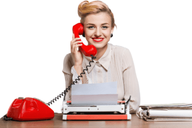 vrouw aan de telefoon